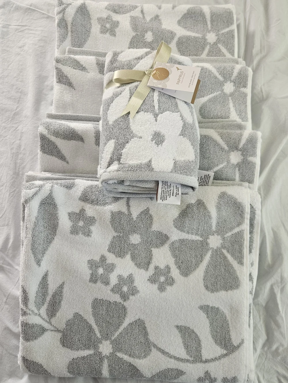 Papyrus Gray & White Floral Towel Set